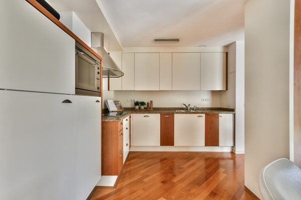 Medium property photo - Ladogameerhof 150, 1060 RE Amsterdam